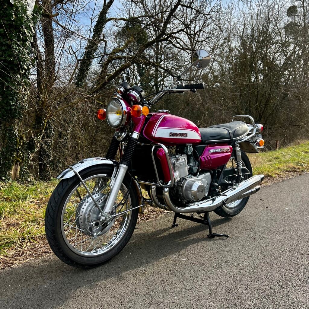 Suzuki GT750